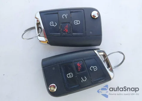 2021 Volkswagen Tiguan 2.0T Se/2.0T Se R-Line Black/2.0T Sel from USA, damaged, VIN 3VV3B7AX8MM118135